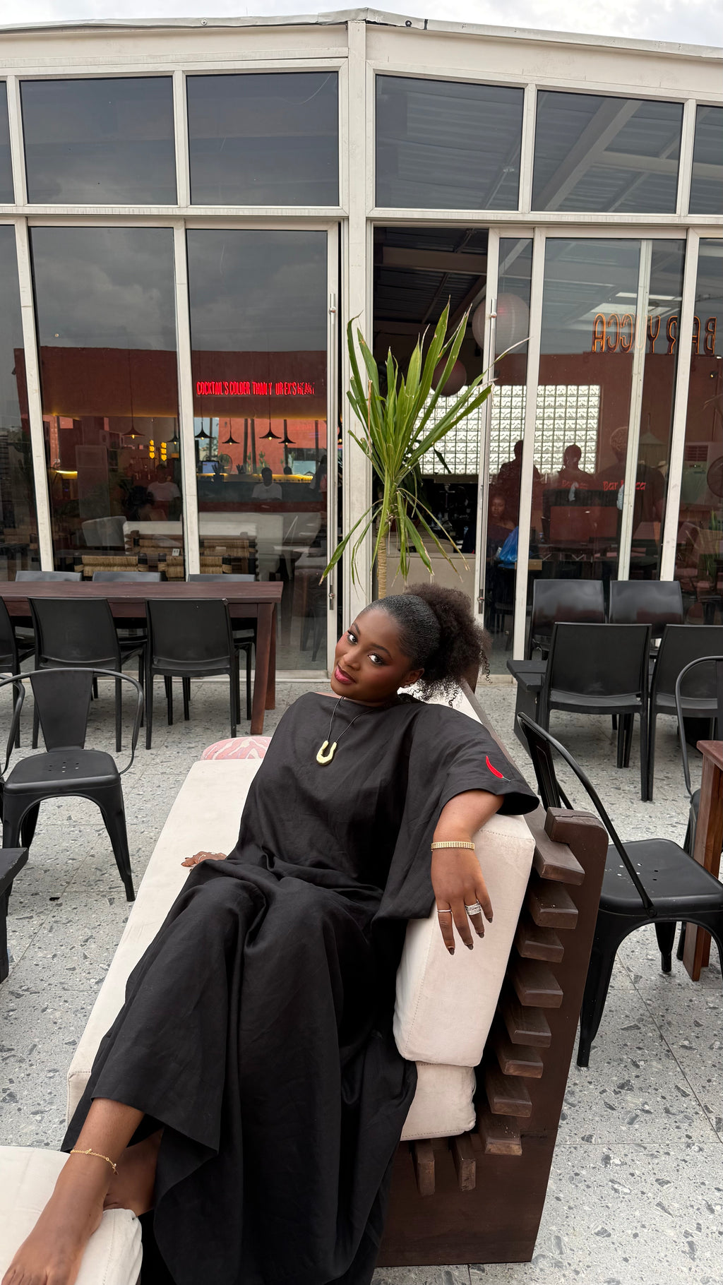 Black Chill-i Kaftan (double chilli symbol)